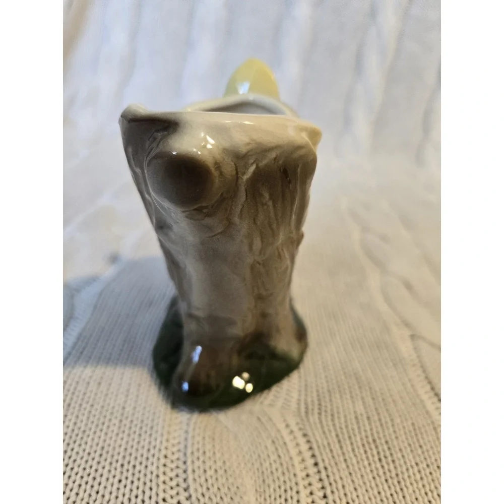 Vintage Royal Copley Hand Painted Pottery Nuthatch Like Bird On Branch Vase